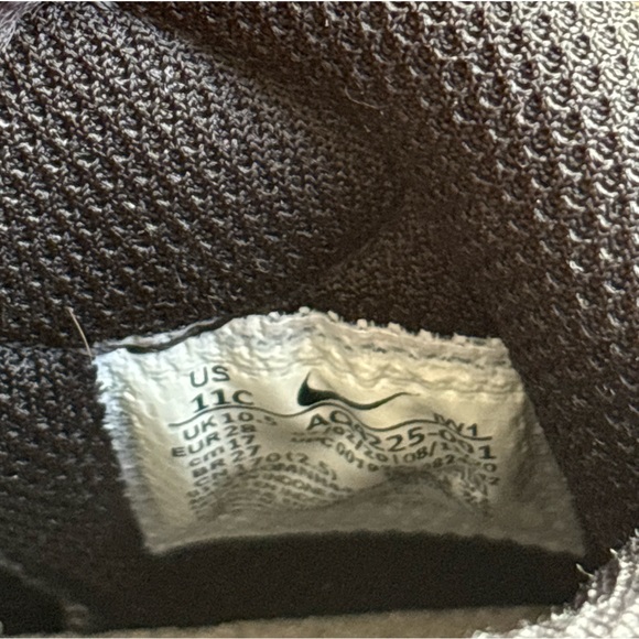 Toddler nikes - Picture 2 of 6